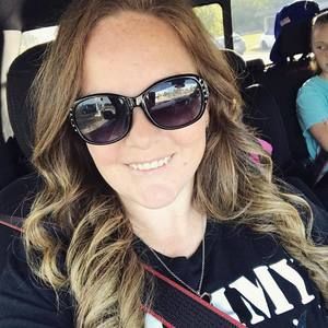 Meet your Posher, Tonya